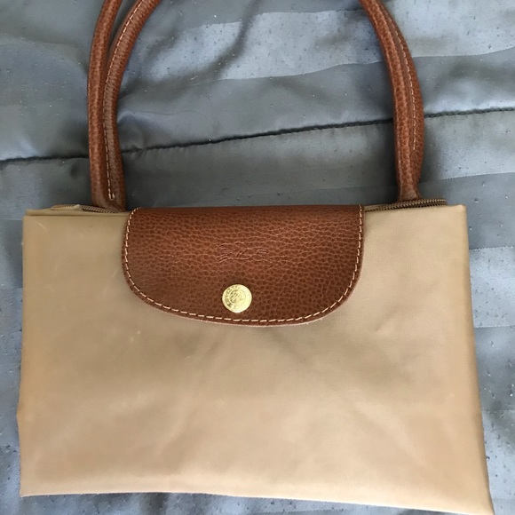 Longchamp Handbags - Longchamp Large Tote bag